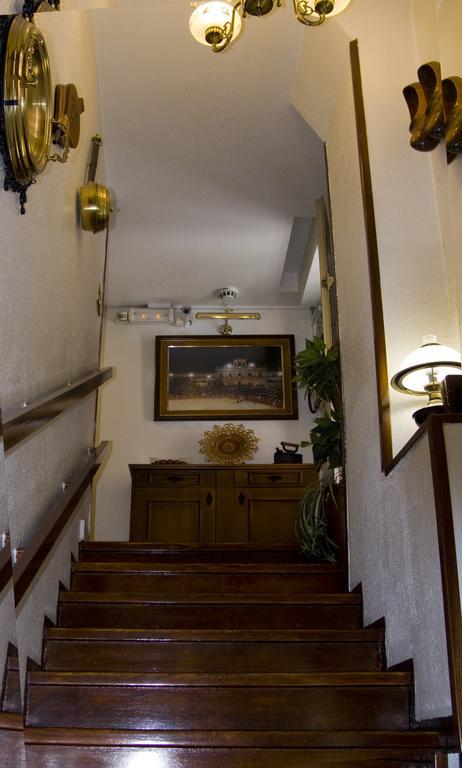 Hostal Navasfrias ซาลามังกา ภายนอก รูปภาพ
